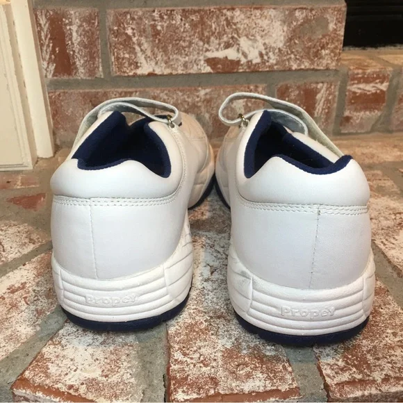 Propet Women's White Navy Mary Jane Therapeutic Walker Shoes size 9 W - Picture 4 of 16